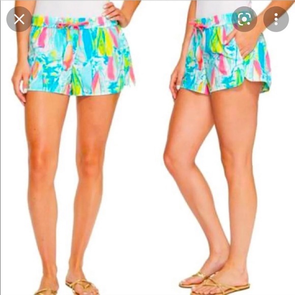 NWT Lilly Pulitzer run around shorts in Beach and Bae XS - Picture 2 of 5